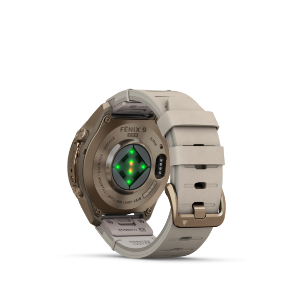Garmin fēnix 9 Pro – inReach, 43 mm Autumn Gold Titan 010-04335-41