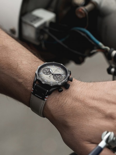 Junghans Pilot Chronoscope Desert 27/3398.00