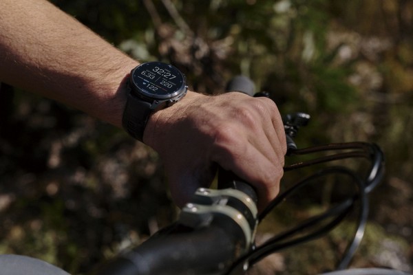 Garmin fēnix 9 Pro – inReach, 47mm Carbongrau DLC Titan 010-04336-11