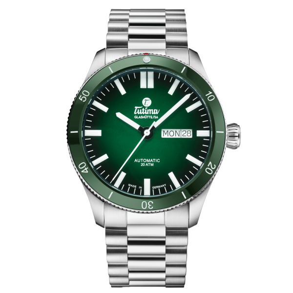 Tutima Grand Flieger Airport Automatic 6107-04 bei Juwelier Hungeling