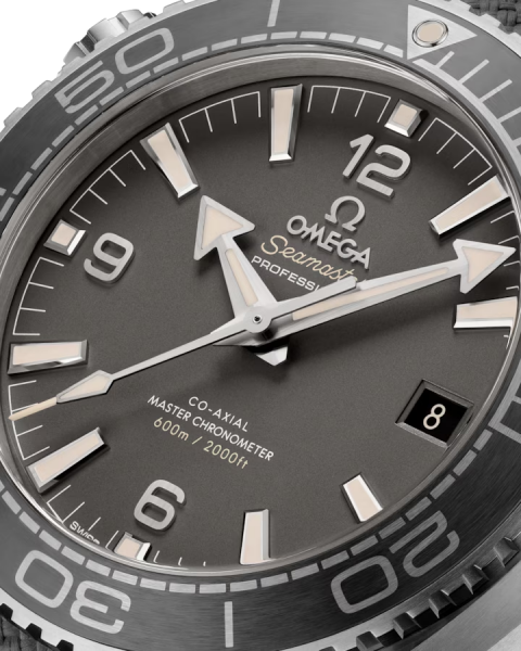 Omega Seamaster Planet Ocean 600M 215.32.44.21.01.002