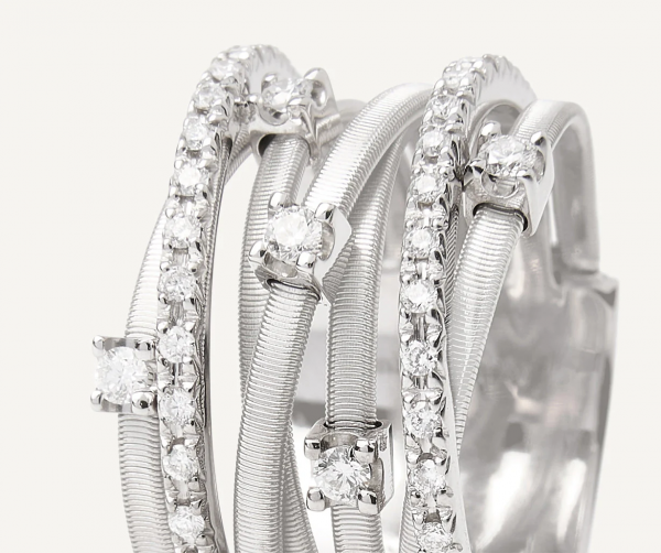 Goa Siebenreihiger Ring aus Weißgold mit Diamanten AG277_B2_W_01