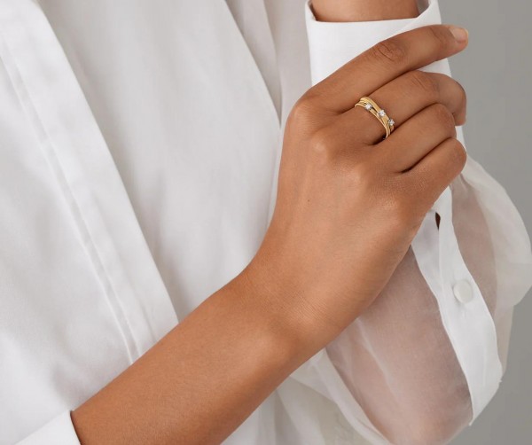 Goa dreireihiger Ring aus Weißgold mit Diamanten AG269_B_W_01