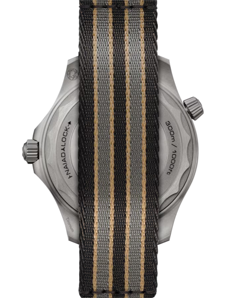 Omega Seamaster Diver 300M 007 Edition 210.92.42.20.01.001