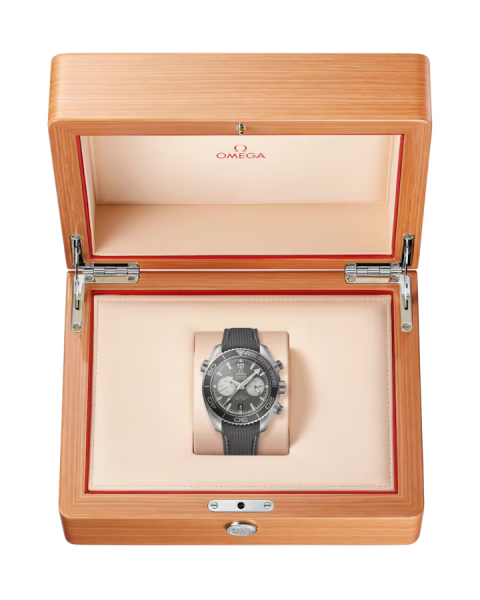 Omega Seamaster Planet Ocean 600M 215.32.46.51.01.004