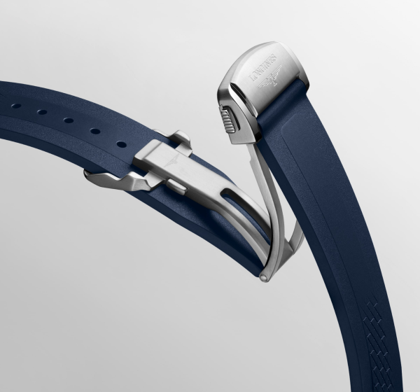 Conquest Chronograph Ø 42 mm L3.835.4.98.9