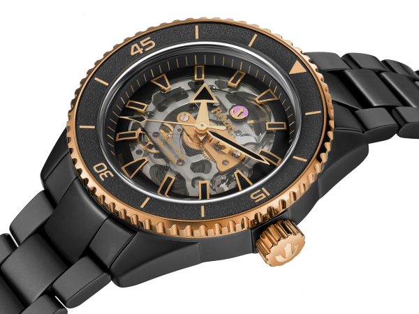 Rado Captain Cook High-Tech Ceramic Skeleton R32192152