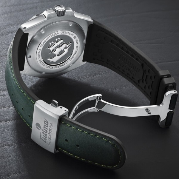 Tutima M2 Seven Seas S 6155-09