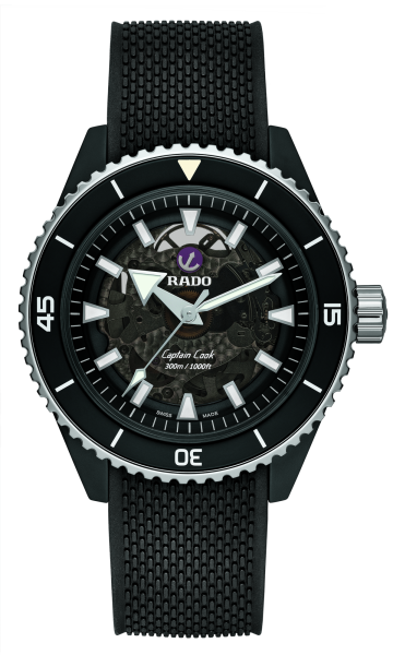 Rado Captain Cook High-Tech Ceramic R32127156 bei Juwelier Hungeling