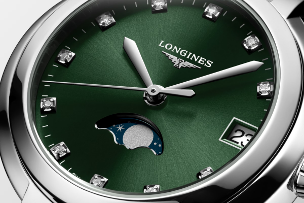 Longines PrimaLuna Ø 30 mm L8.115.4.67.6