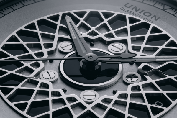 Noramis - Datum Limitierte Edition Deutschland Klassik 2024 D016.407.16.030.09