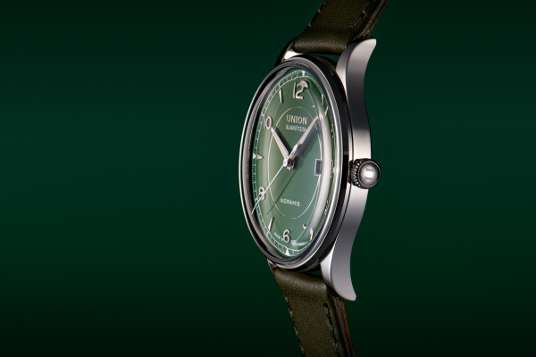 Noramis - Datum Oldtimergrün D016.407.16.097.00