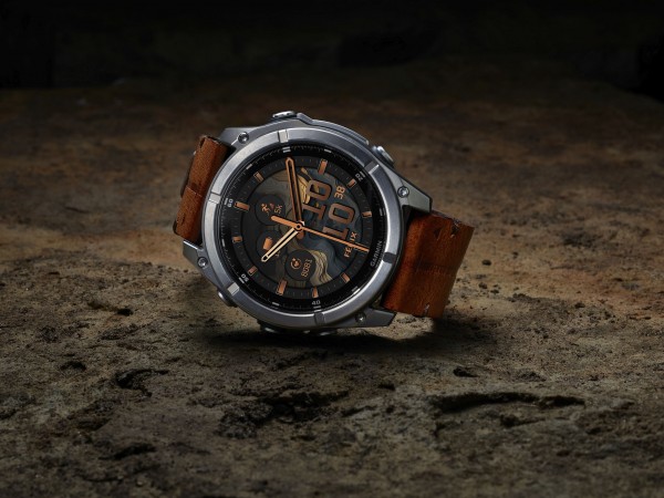 Garmin fēnix 8 - 51 mm AMOLED Sapphire Graphit/Carbongrau Titan 010-02905-40