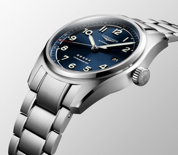 Longines Spirit 40 mm L3.810.4.93.6