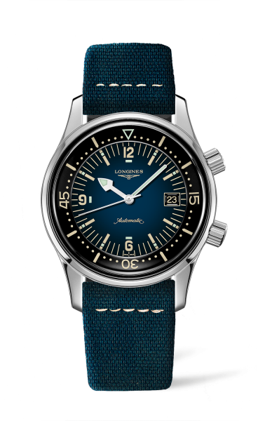 The Longines Legend Diver L3.774.4.90.2 bei Juwelier Hungeling